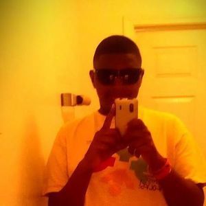 Meet your Posher, Derrick